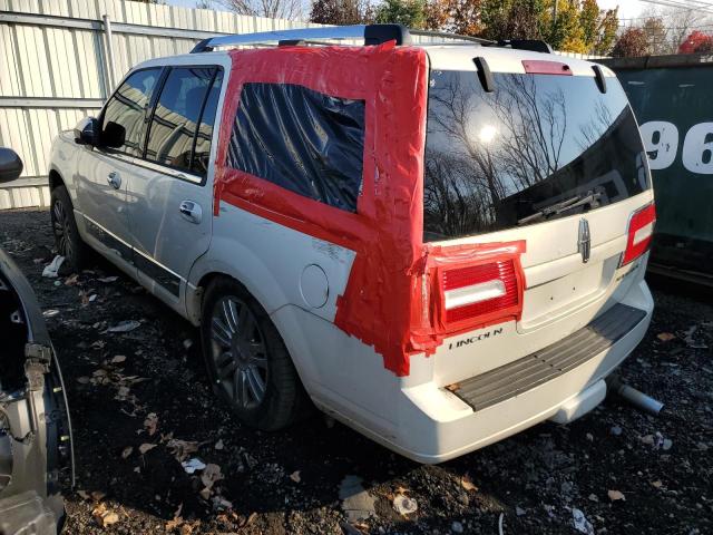 5LMFU28598LJ06525 - 2008 LINCOLN NAVIGATOR WHITE photo 2