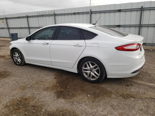 3FA6P0H72FR146034 - 2015 FORD FUSION SE WHITE photo 2