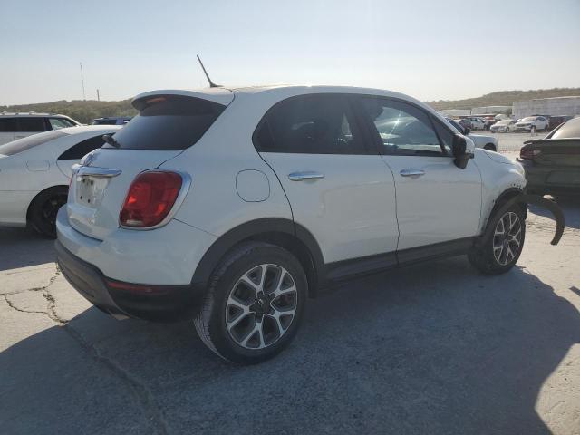 ZFBCFXCT2GP371725 - 2016 FIAT 500X TREKKING WHITE photo 3