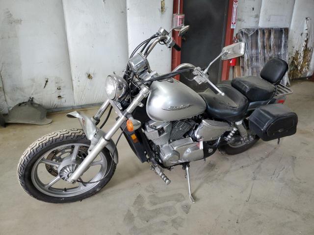 1HFSC18017A103884 - 2007 HONDA VT1100 C SILVER photo 2