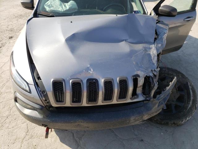 1C4PJMBS8FW641307 - 2015 JEEP CHEROKEE TRAILHAWK ნაცრისფერი ფოტო 12