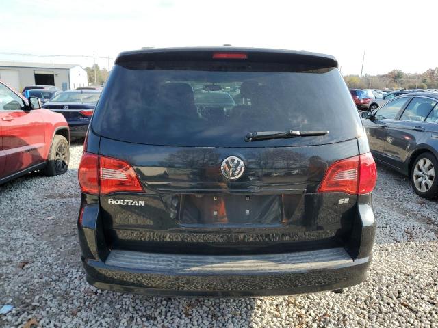 2V4RW3DG3BR803107 - 2011 VOLKSWAGEN ROUTAN SE BLACK photo 6