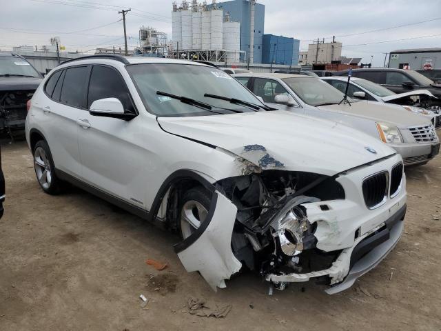 WBAVM5C50FVV95343 - 2015 BMW X1 XDRIVE35I WHITE photo 4