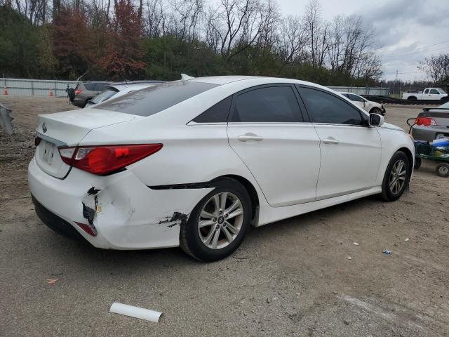 5NPEB4AC7EH864523 - 2014 HYUNDAI SONATA GLS WHITE photo 3