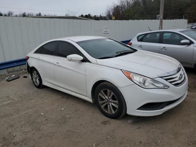 5NPEB4AC7EH864523 - 2014 HYUNDAI SONATA GLS WHITE photo 4