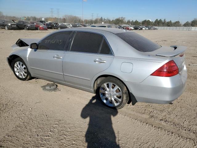 1HGCM66527A045017 - 2007 HONDA ACCORD EX SILVER photo 2