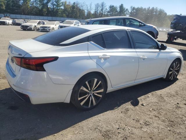 1N4BL4CV5LC248011 - 2020 NISSAN ALTIMA SR WHITE photo 3