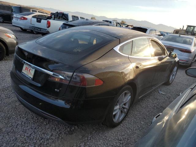 5YJSA1AG8DFP12772 - 2013 TESLA MODEL S BLACK photo 3