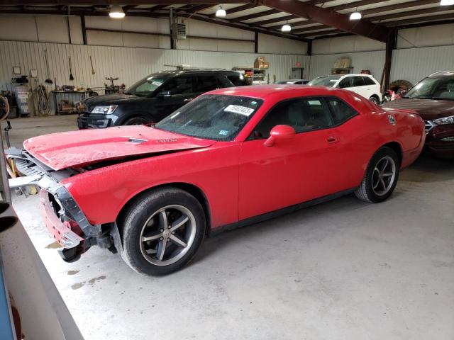 2B3CJ4DV5AH313633 - 2010 DODGE CHALLENGER SE RED photo 1