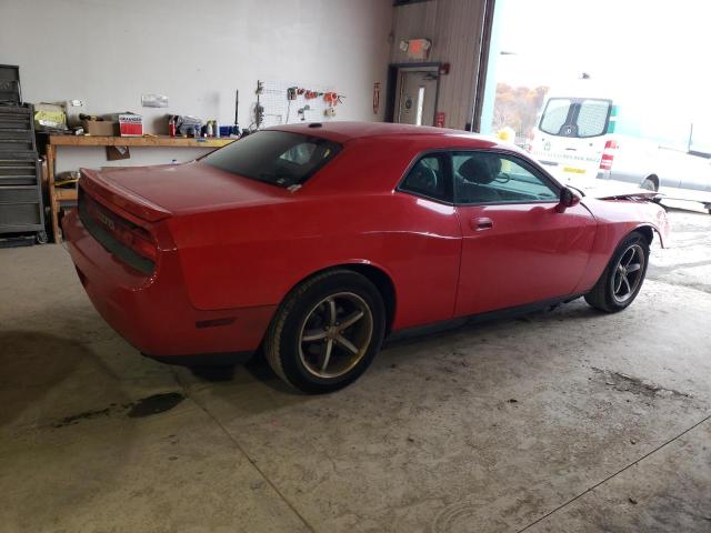 2B3CJ4DV5AH313633 - 2010 DODGE CHALLENGER SE RED photo 3