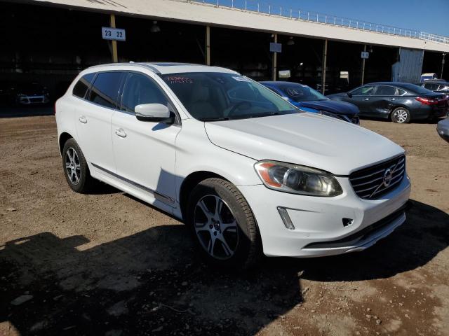 YV4902RK1F2723647 - 2015 VOLVO XC60 T6 PREMIER WHITE photo 4