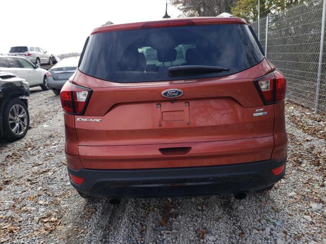 1FMCU9GD3KUB09557 - 2019 FORD ESCAPE SE ORANGE photo 6