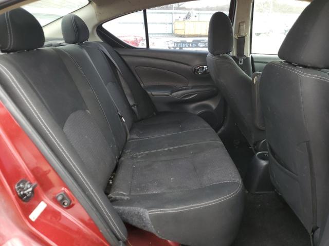 3N1CN7AP4JL863829 - 2018 NISSAN VERSA S RED photo 10