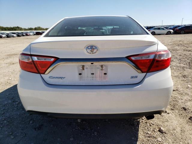 4T1BF1FKXGU604420 - 2016 TOYOTA CAMRY LE WHITE photo 6