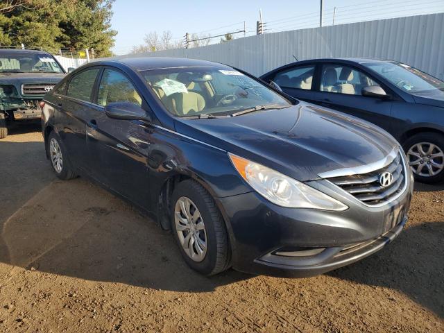 5NPEB4AC0CH495601 - 2012 HYUNDAI SONATA GLS BLUE photo 4