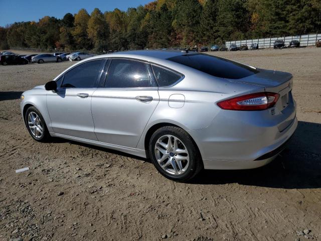 1FA6P0H74E5354367 - 2014 FORD FUSION SE SILVER photo 2