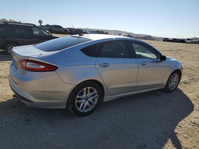 1FA6P0H74E5354367 - 2014 FORD FUSION SE SILVER photo 3