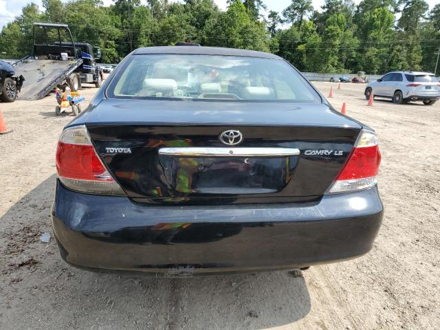 4T1BE32KX5U045582 - 2005 TOYOTA CAMRY LE BLACK photo 6