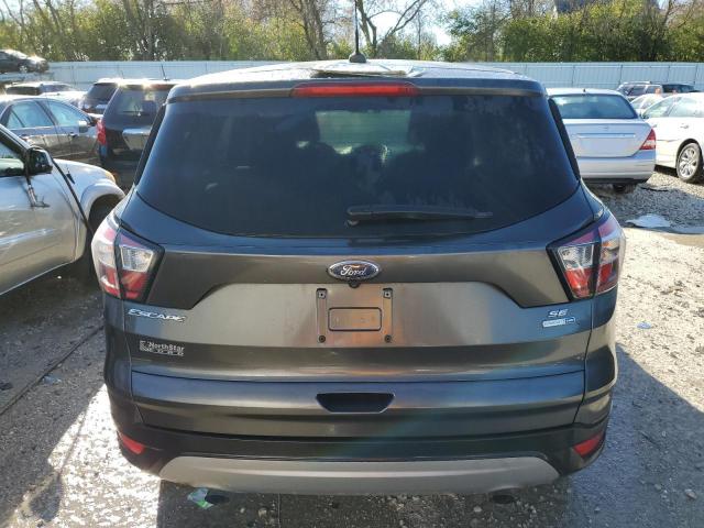 1FMCU9GD7HUD76869 - 2017 FORD ESCAPE SE GRAY photo 6