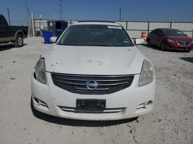 1N4AL2AP4CC158689 - 2012 NISSAN ALTIMA BASE WHITE photo 5