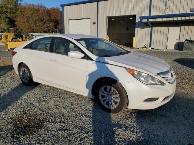 5NPEB4ACXBH244924 - 2011 HYUNDAI SONATA GLS WHITE photo 4