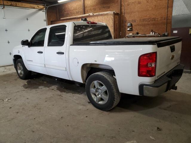 3GCUCUEJ3DG222468 - 2013 CHEVROLET SILVERADO C1500 HYBRID WHITE photo 2