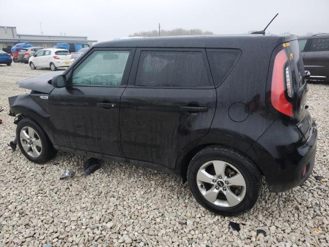 KNDJN2A29J7895420 - 2018 KIA SOUL BLACK photo 2