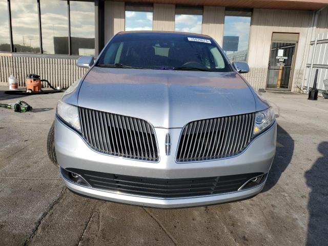 2LMHJ5FK2EBL56400 - 2014 LINCOLN MKT SILVER photo 5