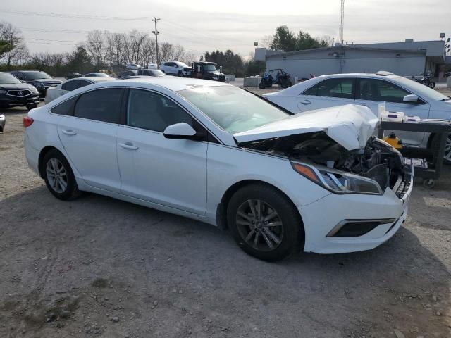 5NPE24AFXGH412496 - 2016 HYUNDAI SONATA SE WHITE photo 4