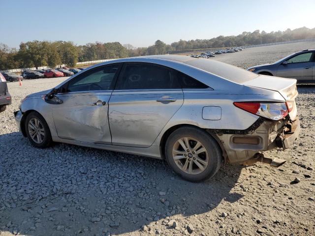 5NPEC4AB6DH569979 - 2013 HYUNDAI SONATA SE SILVER photo 2