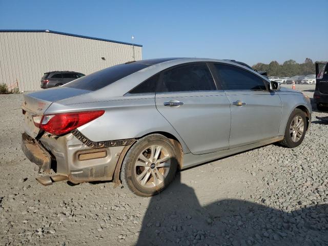 5NPEC4AB6DH569979 - 2013 HYUNDAI SONATA SE SILVER photo 3