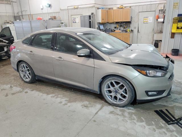 1FADP3F24FL214980 - 2015 FORD FOCUS SE CREAM photo 4