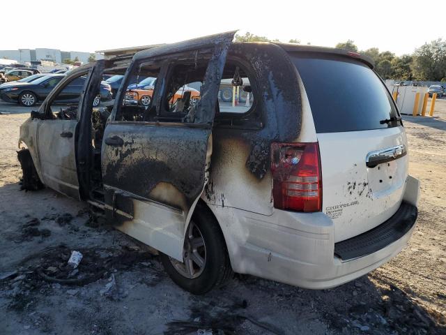 2A4RR2D13AR357086 - 2010 CHRYSLER TOWN & COU LX BURN photo 2