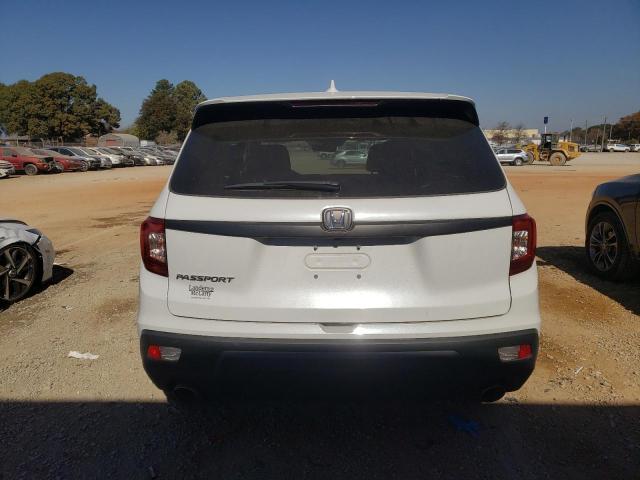 5FNYF7H52LB006477 - 2020 HONDA PASSPORT EXL WHITE photo 6