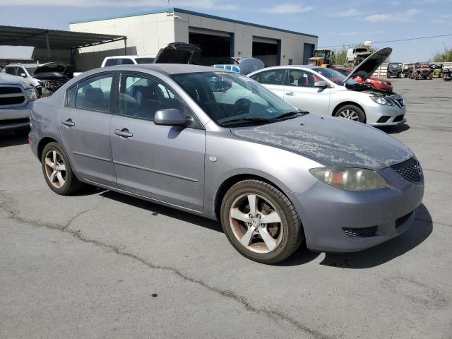 JM1BK32F551323113 - 2005 MAZDA 3 I GRAY photo 4