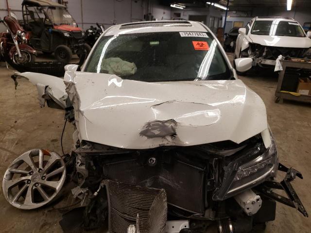 19UDE2F34HA005662 - 2017 ACURA ILX BASE WATCH PLUS WHITE photo 5
