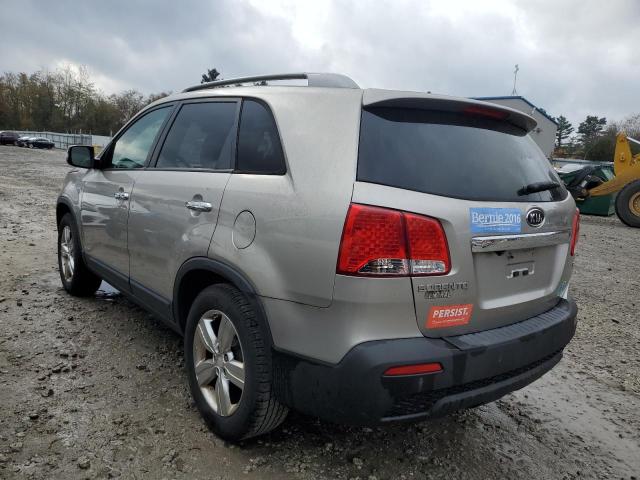 5XYKUDA6XDG415964 - 2013 KIA SORENTO EX SILVER photo 2