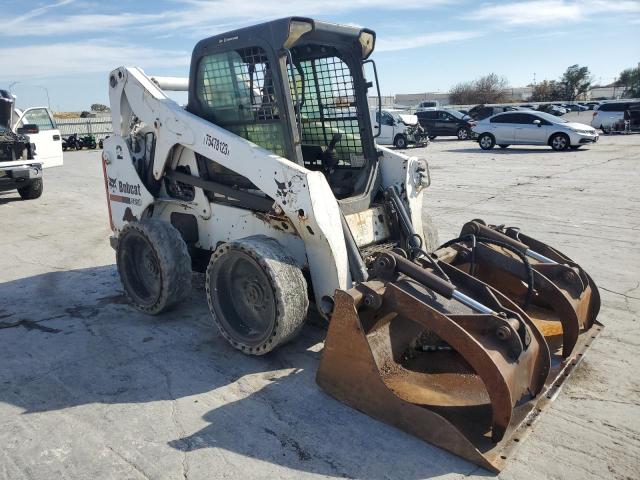 A3NV14217 - 2011 BOBCAT S650 WHITE photo 1