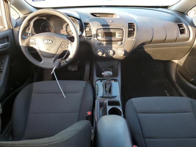 3KPFK4A73JE198363 - 2018 KIA FORTE LX SILVER photo 8