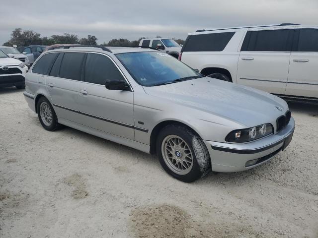 WBADP6340YBV64677 - 2000 BMW 528 IT AUTOMATIC SILVER photo 4