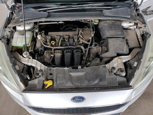 1FADP3F25GL258553 - 2016 FORD FOCUS SE SILVER photo 11