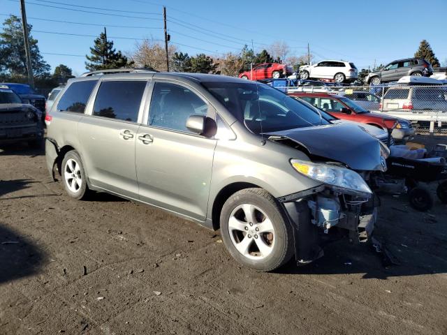 5TDKK3DC8BS163309 - 2011 TOYOTA SIENNA LE GRAY photo 4