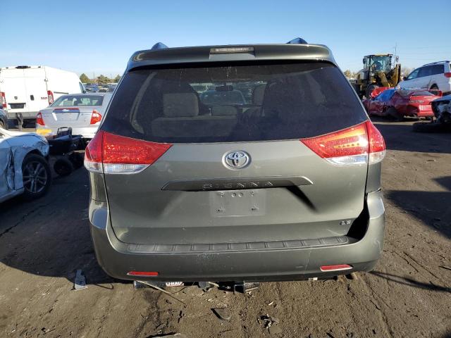 5TDKK3DC8BS163309 - 2011 TOYOTA SIENNA LE GRAY photo 6