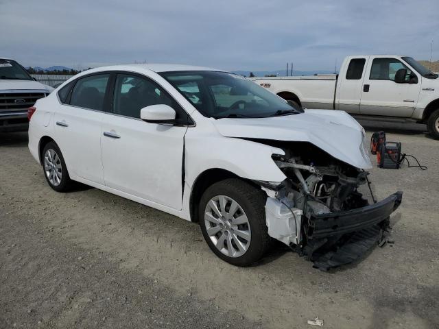 3N1AB7AP0JY272819 - 2018 NISSAN SENTRA S WHITE photo 4