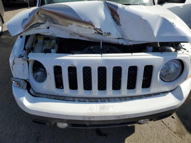 1C4NJPFAXGD621194 - 2016 JEEP PATRIOT LATITUDE WHITE photo 11