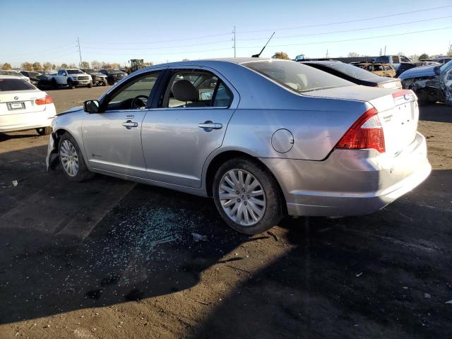 3FADP0L31BR110499 - 2011 FORD FUSION HYBRID SILVER photo 2