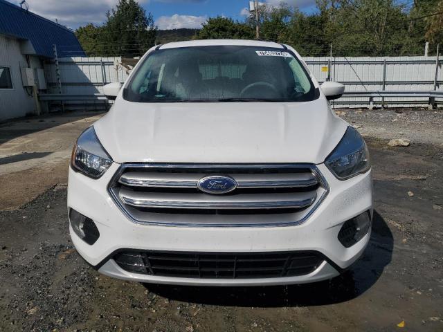 1FMCU9GD6HUD94490 - 2017 FORD ESCAPE SE WHITE photo 5