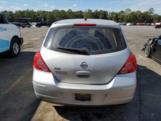 3N1BC1CP3AL436718 - 2010 NISSAN VERSA S SILVER photo 6