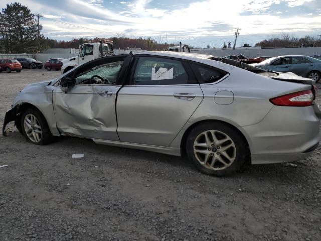 3FA6P0HD9GR363328 - 2016 FORD FUSION SE SILVER photo 2