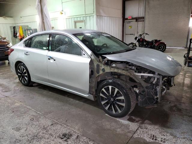 1N4AL3AP7JC264802 - 2018 NISSAN ALTIMA 2.5 SILVER photo 4